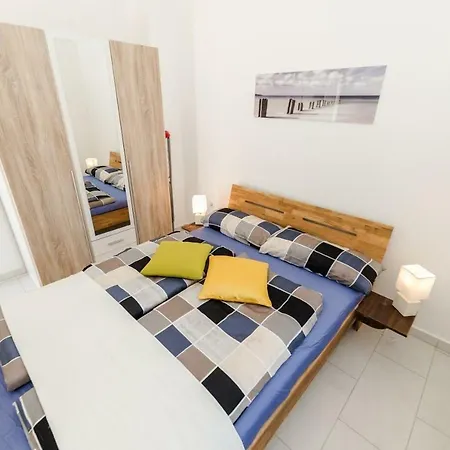 Apartman Vam *